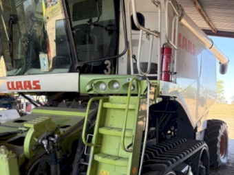 2011 Claas 750TT Header with Front and Trailer