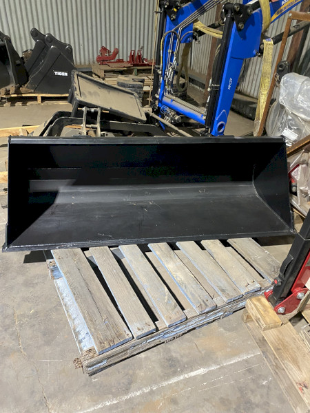 Challenge 1700mm General Purpose LCC Bucket