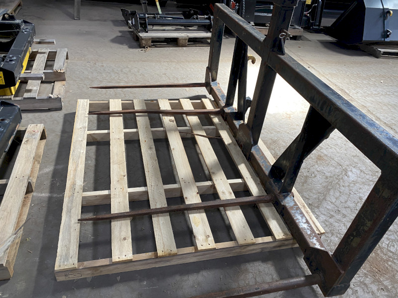 Used large hay bale forks, Euro hitch