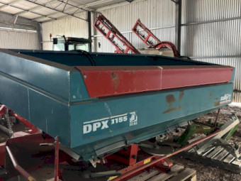 Sulky DPX 1155 Fertilizer Spreader
