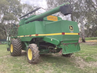 John Deere 9600 Header with Fronts and Trailer