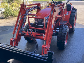 2026 Kioti DK4810 HST Tractor with Loader