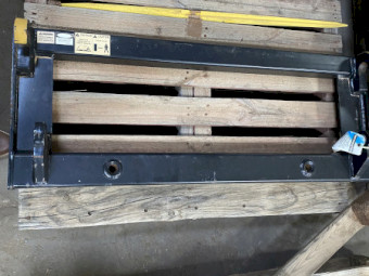 Challenge Bale Spike Round Essential Series C1 2 x 1100mm Tines E-120RBS