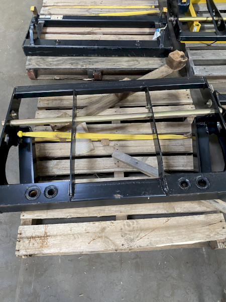 Challenge Bale Spike 125MCRBS C1 2 x 1100mm Tines AUS