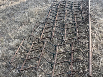 Drag Harrows