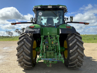 John Deere 7R 210 Signature Edition Tractor with 700M Loader