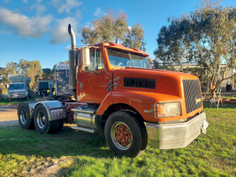 1997 International S3600 Prime Mover