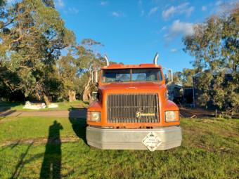 1997 International S3600 Prime Mover