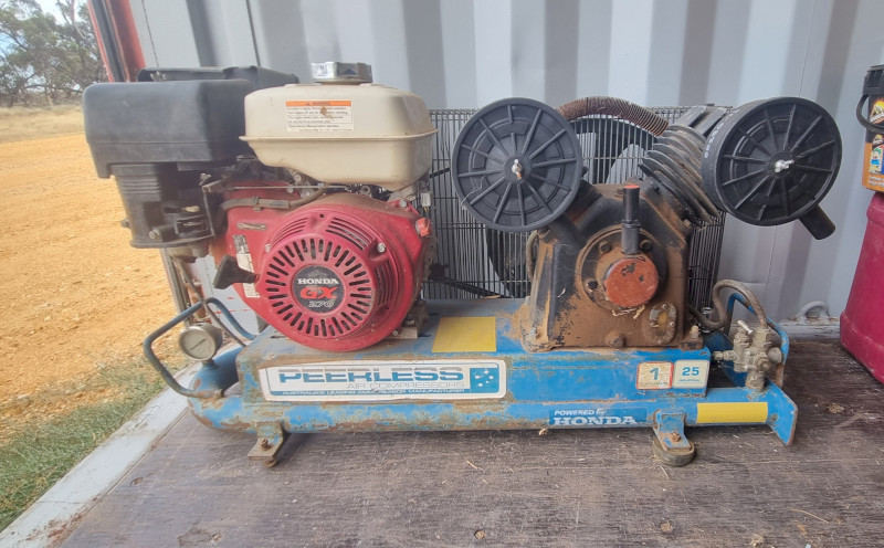 2016 Pearless 25 Industrial Air Compressor