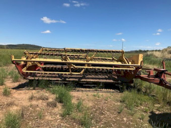 new Holland Haybine 495 mower conditioner