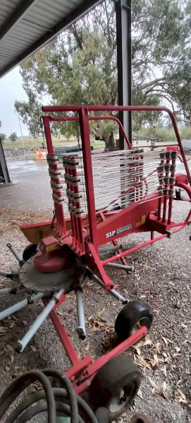 SIP Star 430/12 Rotary Rake