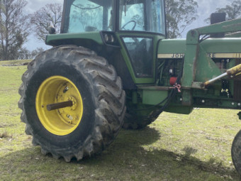 John deere 4040 with a loader 