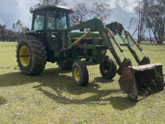 John deere 4040 with a loader 