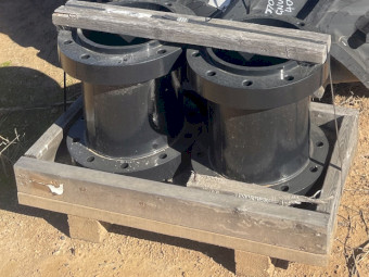 Rear Spacers x 2, 15 inch with bolts