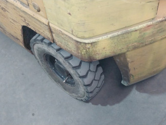 1999 Nissan PJ15U Forklift