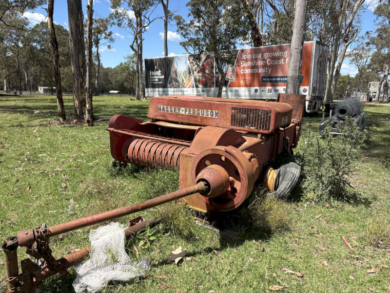 Massey Ferguson Small Baller