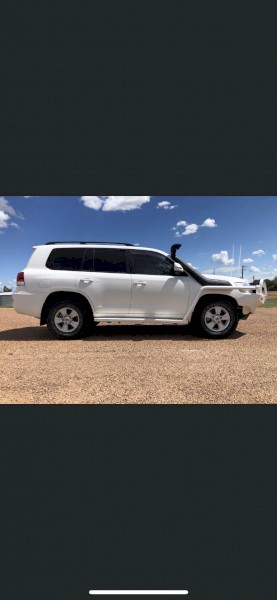 Land Cruiser 200 Series Wagon