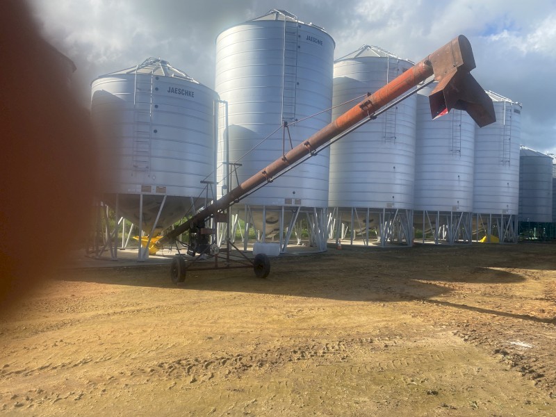 Vennings 9” x 43.6 ft auger 