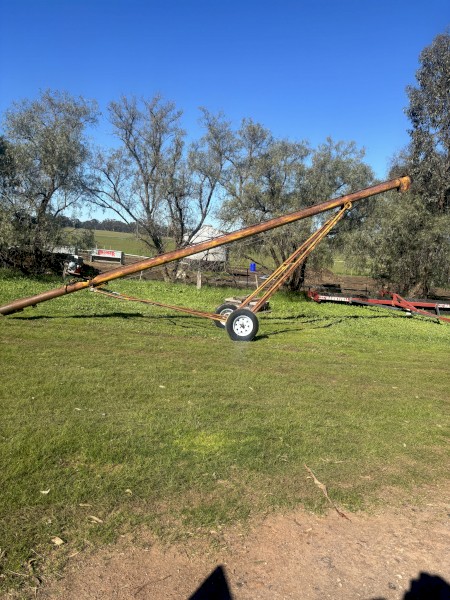 Grain Auger 28ft x 7"