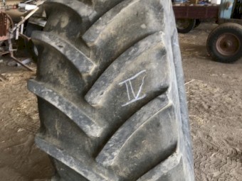 Tractor Tyres & Rims 600/65R28, 710/70R38