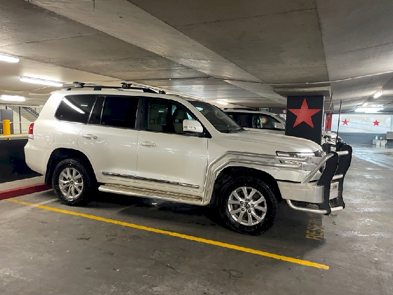 2016 Toyota Landcruiser Sahara 200 Series Wagon