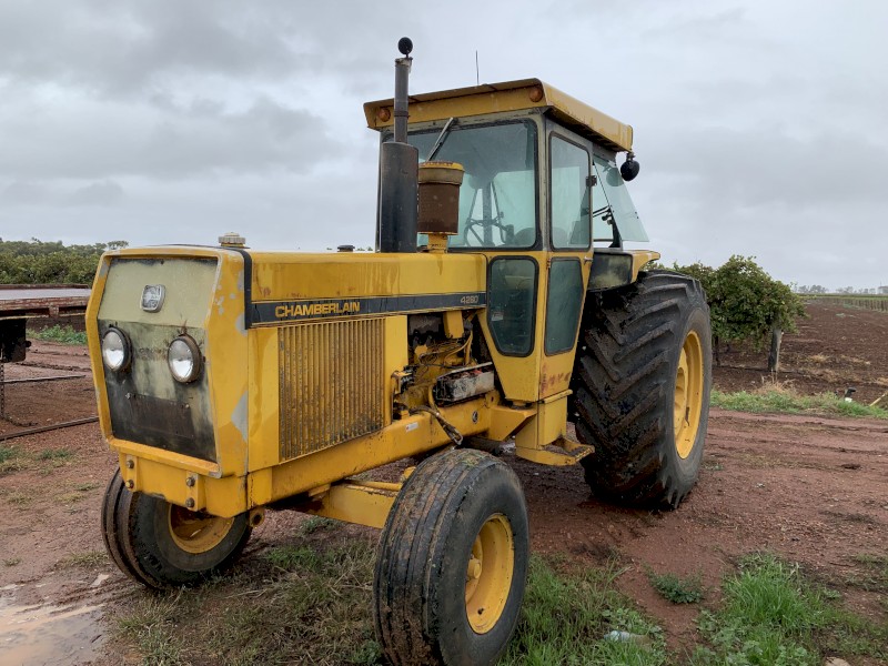Chamberlain 4280 Tractor