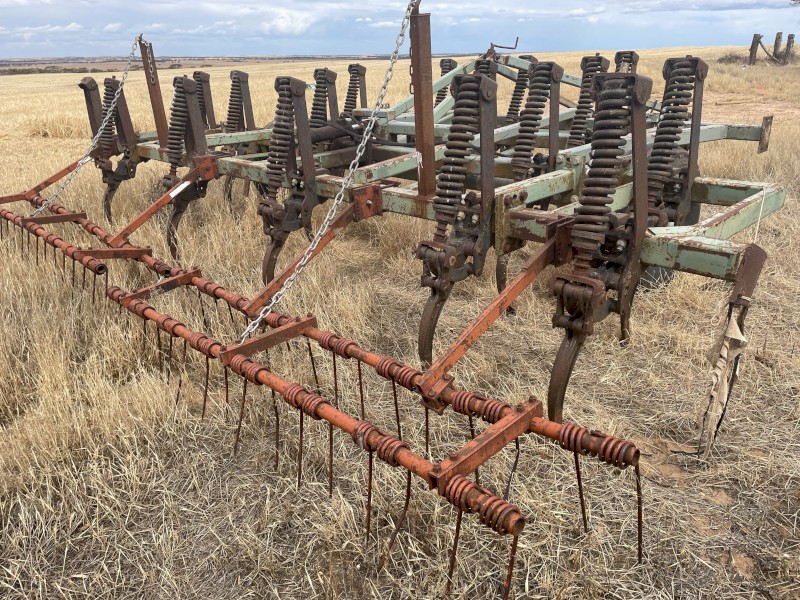 Chisel Plough