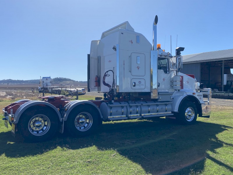 Kenworth 659 Prime Mover
