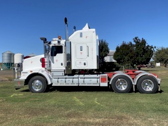 Kenworth 659 Prime Mover