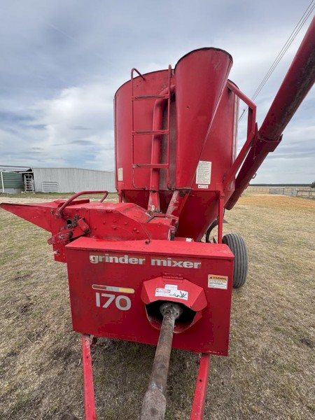 Gehl 170 Mixall Grinder