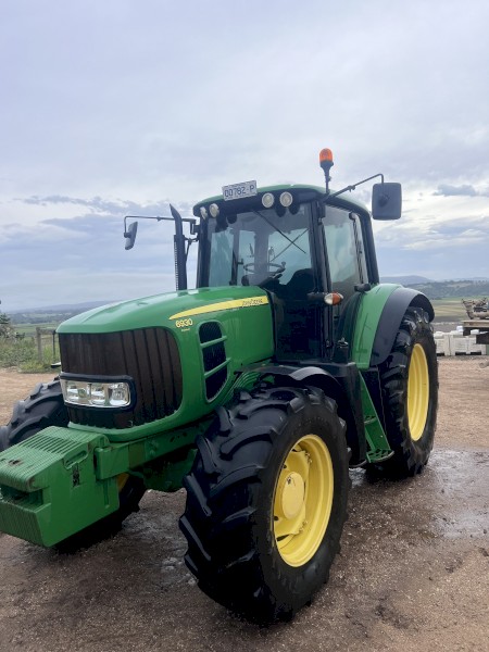 2008 John Deere 6930 Premium Tractor