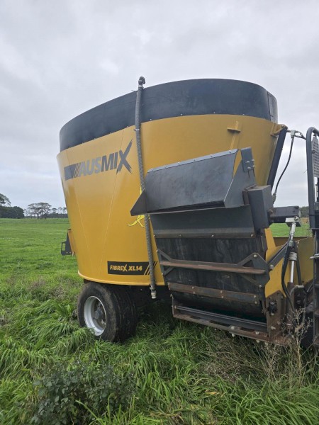 2022 Ausmix XL14 Mixer wagon