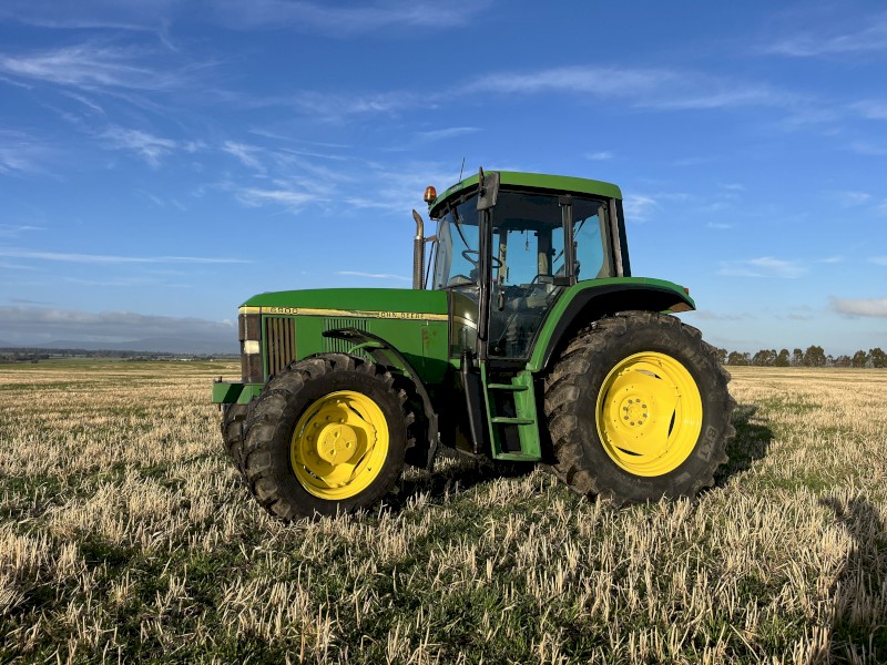 1997 John Deere 6900 Tractor