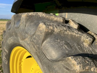 1997 John Deere 6900 Tractor