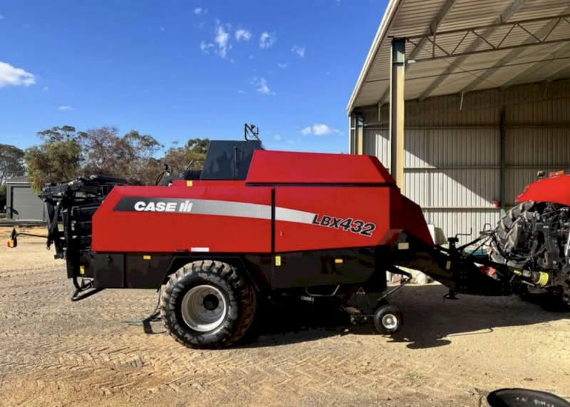 2009 Case IH LBX432 Big Square Baler