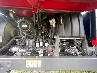 Massey Ferguson WR9870
