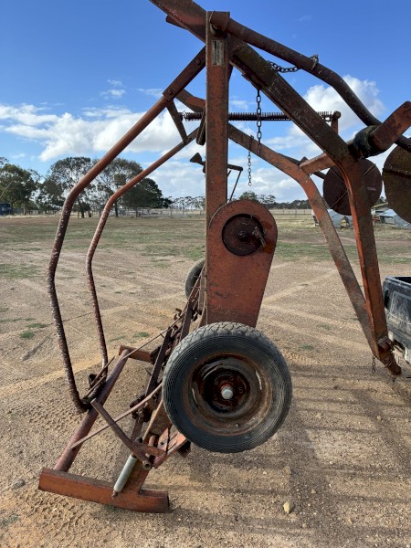 Stephens Round Bale Feeder
