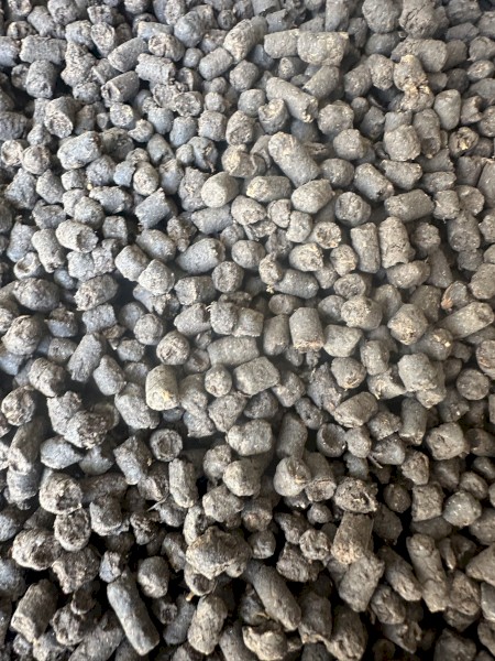 Innoculated Composted Chicken Manure Pellets for sale