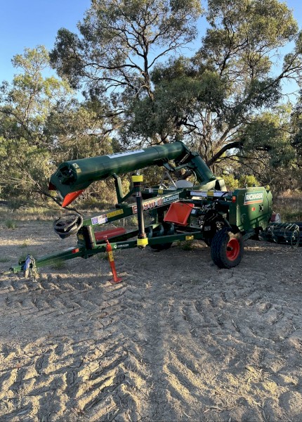 2019 Richiger E6910 Outloader