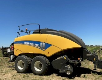 2015 New Holland 1290 Large Square Baler