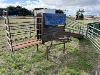 Harrington Sheep Handler