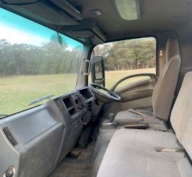 Isuzu NPR 