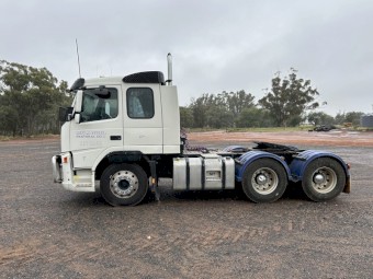 2007 Volvo FM 480 Prime Mover With Tipper Hydraulics