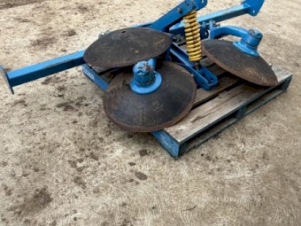 2019 Wilson Machinery Pipe Layer / Tree Line Ripper / Mounder