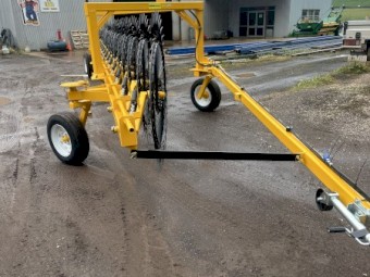 Hay rake inline Elsworth new
