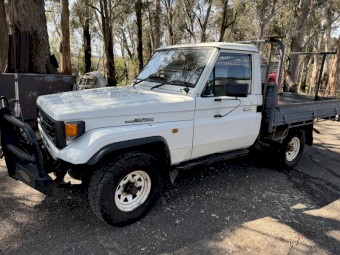1996 Toyota Land Cruiser 75 series