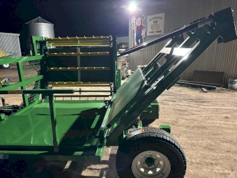 Elsworth Square Bale and Round Bale Feeders