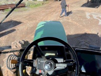 John Deere 7410 Tractor