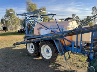 Spray Rig, Jen-ell 2700L, 20m