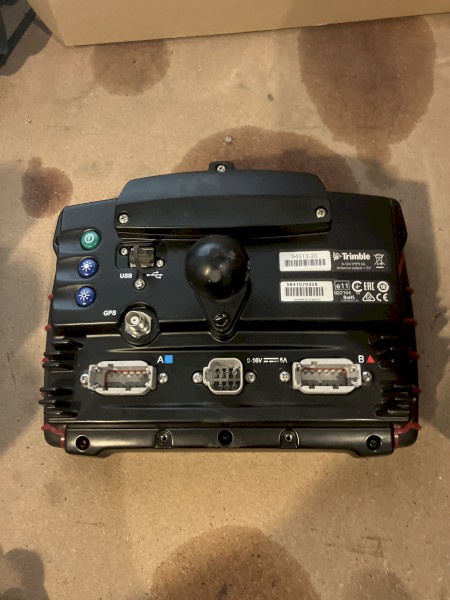 Trimble FM750 